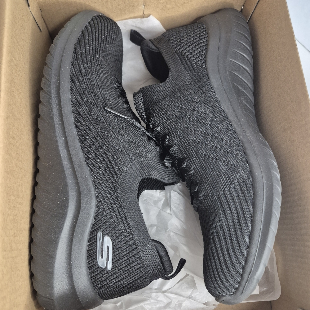 Skechers Black Shoes. Ultra Flex 2.0